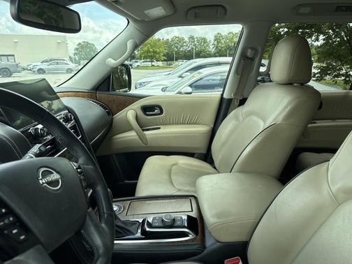 Super Black 2022 Nissan Armada SL 2WD
