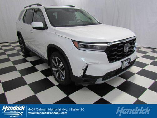 2024 Honda Pilot Touring 8-Passenger