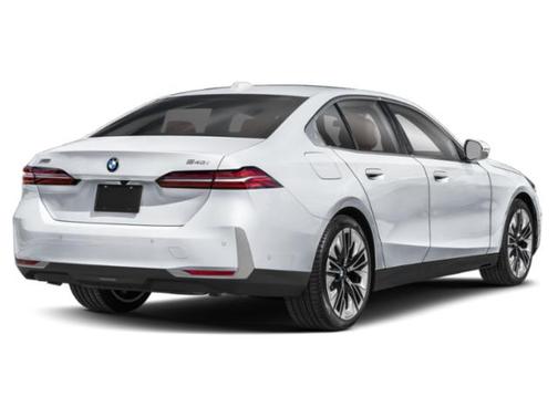Oxide Grey Metallic 2024 BMW 540 xDrive