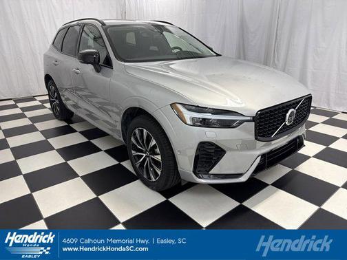 2025 Volvo XC60 B5 Plus