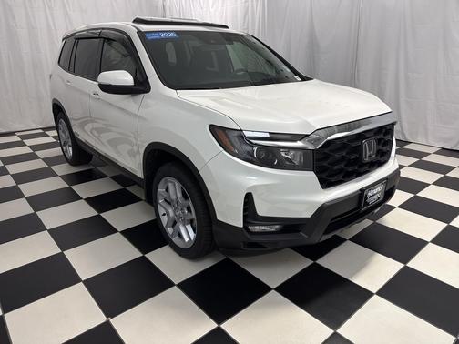 Platinum White Pearl 2025 Honda Passport AWD EX-L
