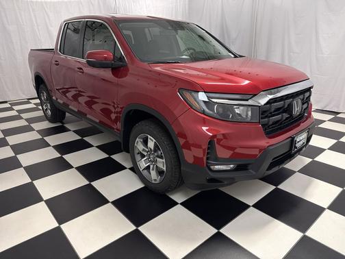 Radiant Red Metallic II 2026 Honda Ridgeline RTL