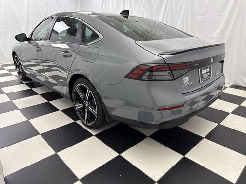 2025 Honda Accord Hybrid Base
