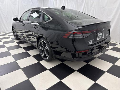2025 Honda Accord Hybrid Base