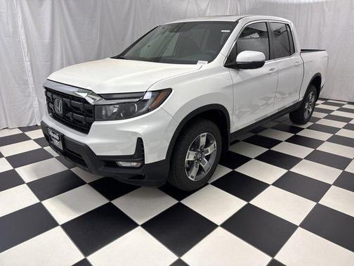 Platinum White Pearl 2026 Honda Ridgeline RTL