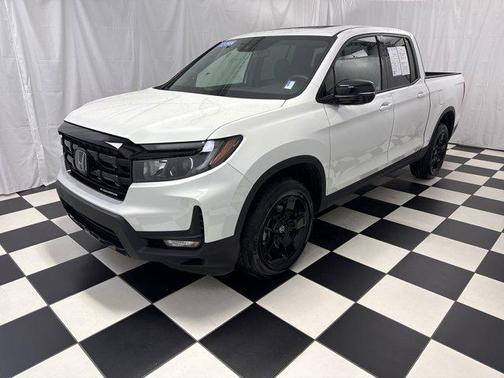 2024 Honda Ridgeline Black