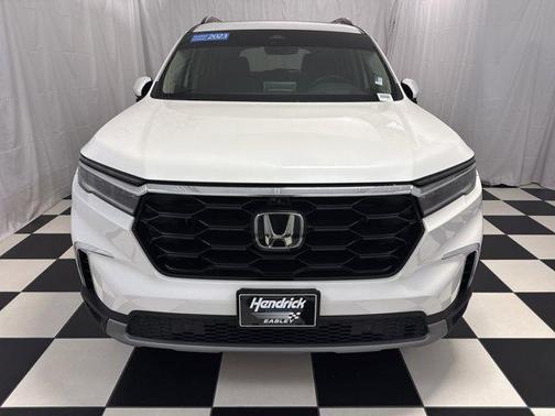 2023 Honda Pilot AWD Elite