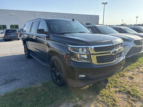2019 Chevrolet Suburban LT