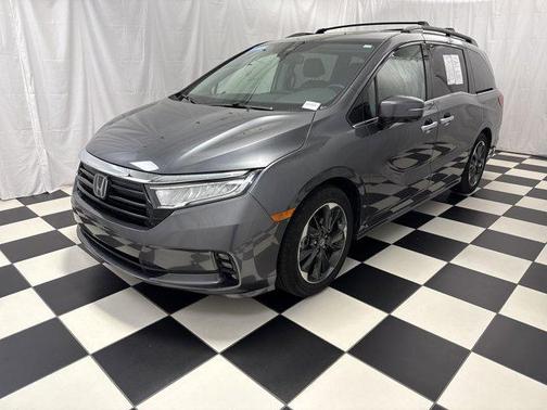 Modern Steel Metallic 2024 Honda Odyssey Elite