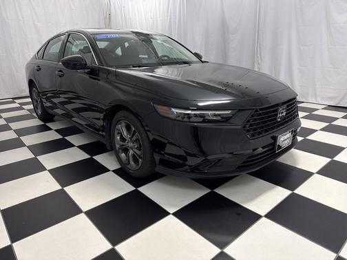 Crystal Black Pearl 2023 Honda Accord EX