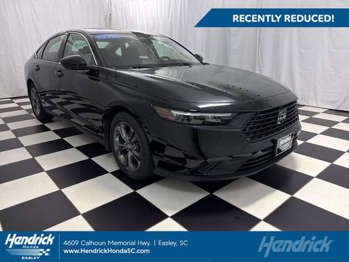 Crystal Black Pearl 2023 Honda Accord EX