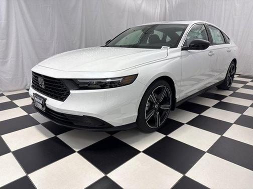 2025 Honda Accord Hybrid Base