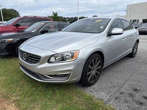 2017 Volvo S60 Inscription T5