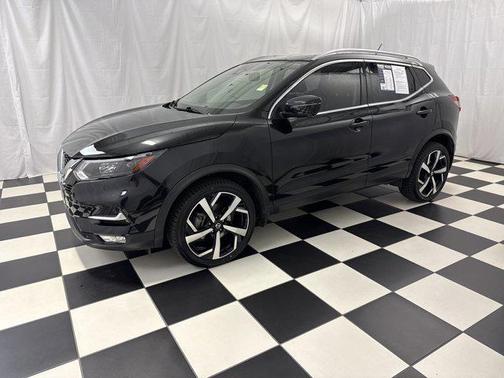 2020 Nissan Rogue Sport SL