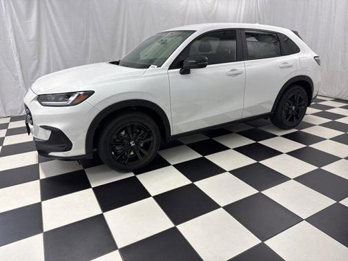 2026 Honda HR-V 2WD Sport