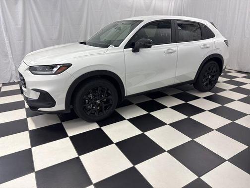 2025 Honda HR-V 2WD Sport