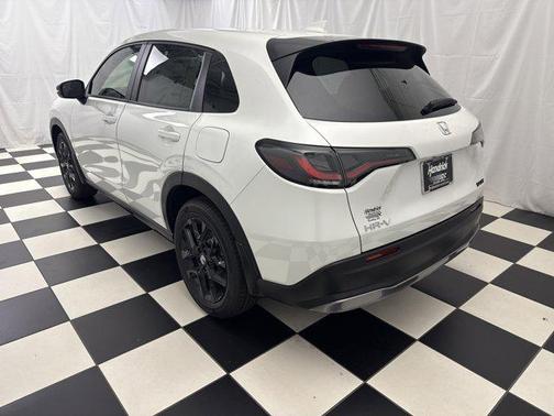 2025 Honda HR-V 2WD Sport