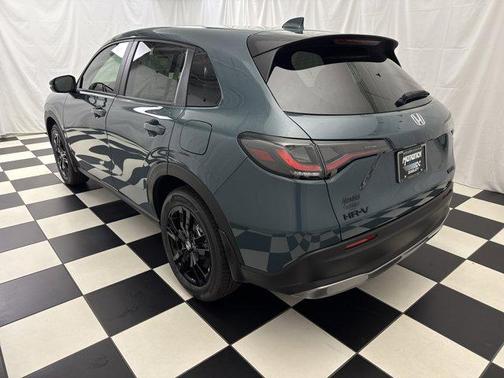 2026 Honda HR-V 2WD Sport