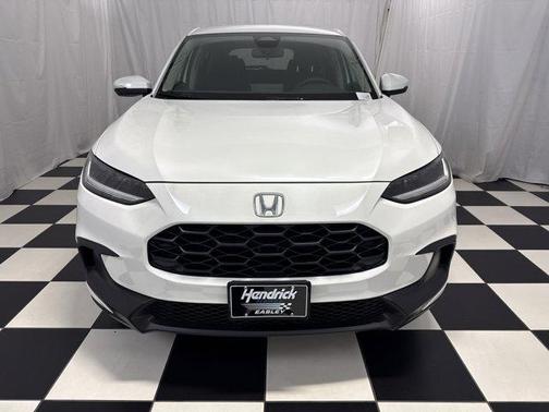 2026 Honda HR-V LX