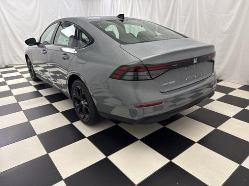 2025 Honda Accord Sport SE 1.5T