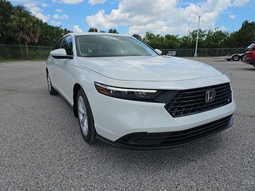 2025 Honda Accord LX 1.5T
