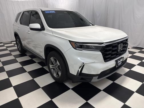 Platinum White Pearl 2025 Honda Pilot EX-L