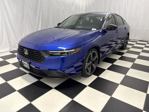 2025 Honda Accord Hybrid Base
