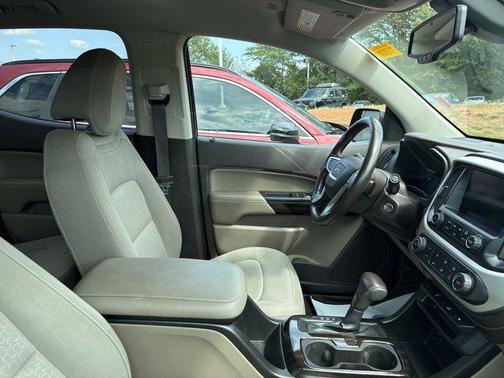 2016 GMC Canyon SLE