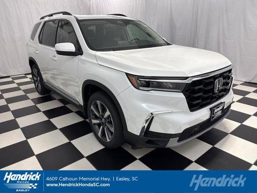 2025 Honda Pilot Touring 8-Passenger