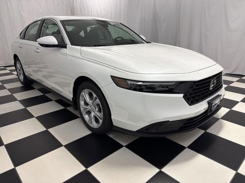 Platinum White Pearl 2026 Honda Accord LX 1.5T