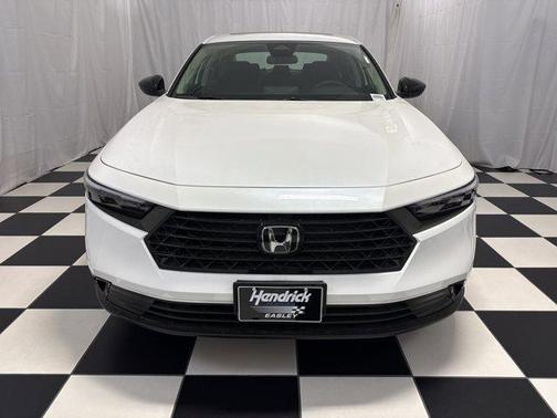 Platinum White Pearl 2026 Honda Accord SE