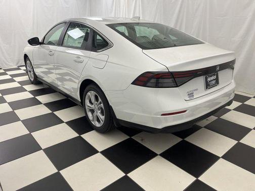 2025 Honda Accord LX 1.5T