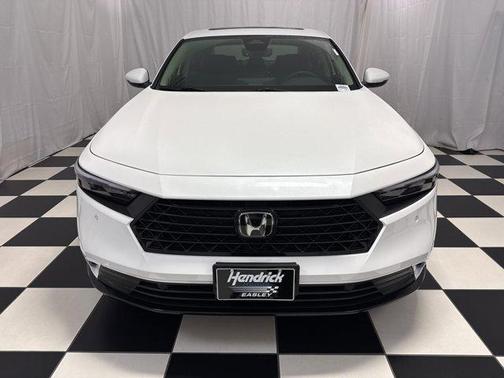 Platinum White Pearl 2026 Honda Accord Hybrid EX-L