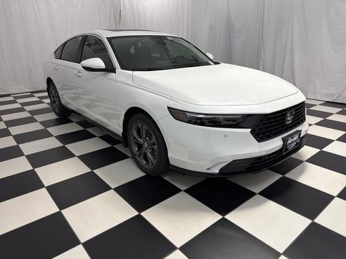 Platinum White Pearl 2026 Honda Accord Hybrid EX-L