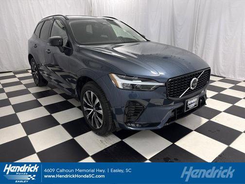 2025 Volvo XC60 B5 Plus