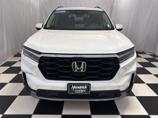 2023 Honda Pilot Touring 8-Passenger
