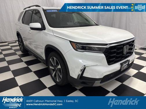 2023 Honda Pilot Touring 8-Passenger