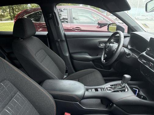 2024 Honda HR-V 2WD Sport