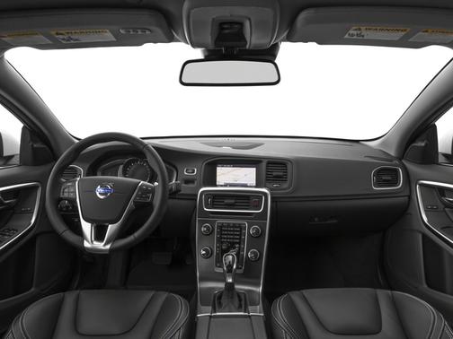 2015 Volvo S60 T5 Platinum