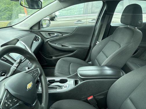 Mineral Gray Metallic 2024 Chevrolet Malibu FWD 1LT