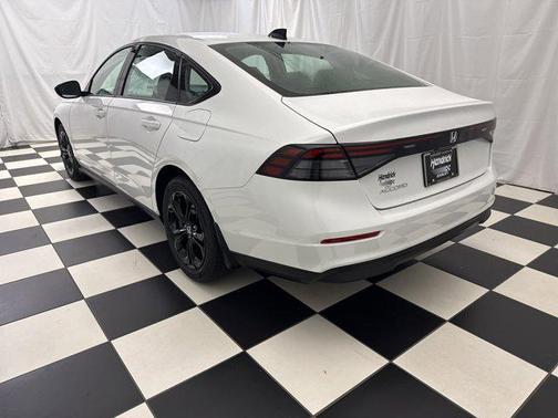 2025 Honda Accord Sport SE 1.5T