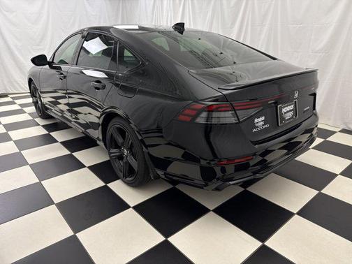 2025 Honda Accord Hybrid Base