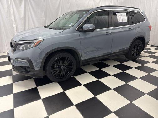 Sonic Gray Pearl 2022 Honda Pilot 2WD Special Edition