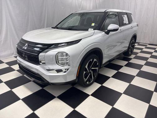 2022 Mitsubishi Outlander ES 2.5 S-AWC