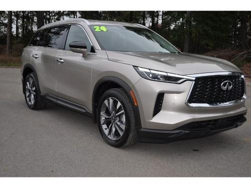 2024 INFINITI QX60 LUXE