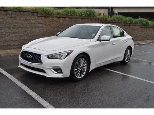 Majestic White 2022 INFINITI Q50 LUXE