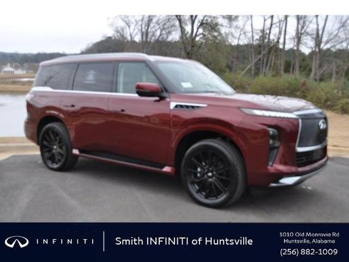 2025 INFINITI QX80 LUXE