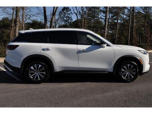 2025 INFINITI QX60 PURE