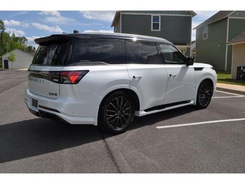 2t Radiant Whit 2026 INFINITI QX80 AUTOGRAPH
