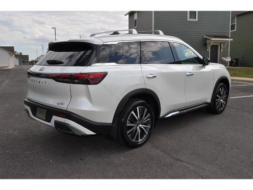 Majestic White 2025 INFINITI QX60 SENSORY